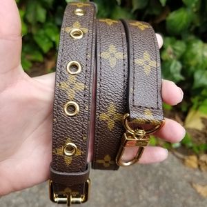 🛑SOLD🛑 Louis Vuitton adjustable strap